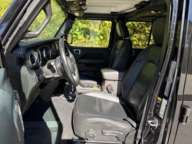 used 2021 Jeep Gladiator car, priced at $30,999