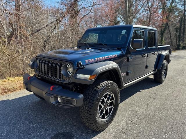 new 2025 Jeep Gladiator car, priced at $52,999