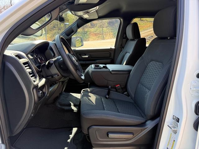 new 2025 Ram 1500 car, priced at $41,990