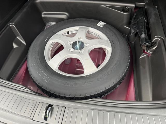 new 2025 Jeep Grand Cherokee car, priced at $42,890