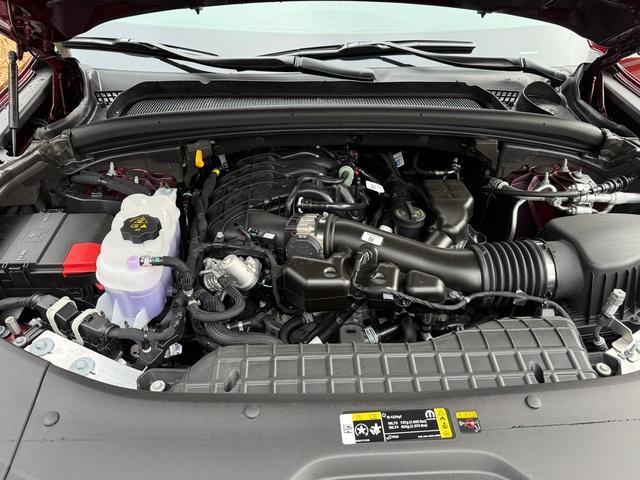 new 2025 Jeep Grand Cherokee car, priced at $42,890