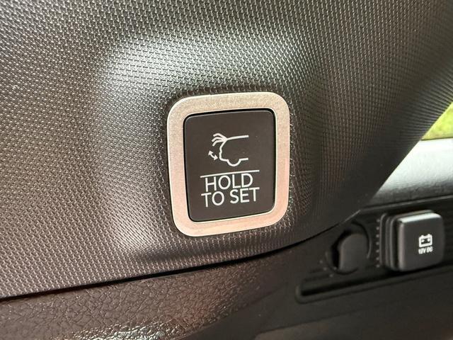 new 2025 Jeep Grand Cherokee car, priced at $42,890