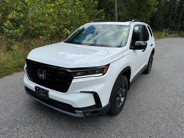 used 2024 Honda Pilot car, priced at $45,500