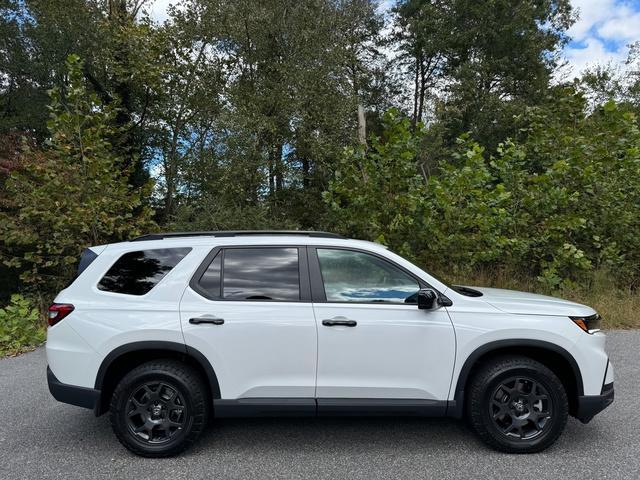 used 2024 Honda Pilot car, priced at $45,500