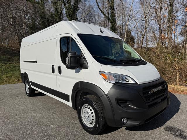 new 2025 Ram ProMaster 2500 car, priced at $51,675