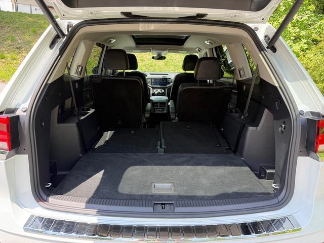used 2023 Volkswagen Atlas car, priced at $36,999
