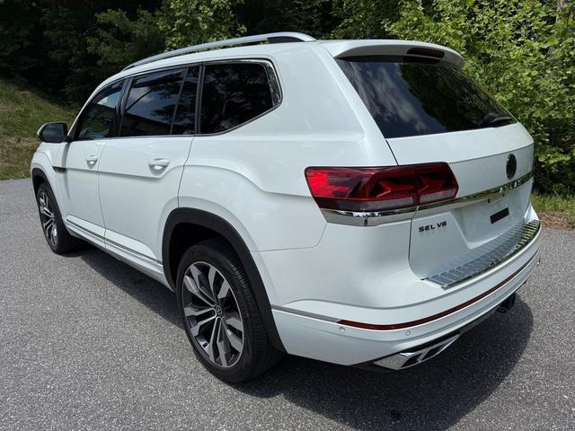 used 2023 Volkswagen Atlas car, priced at $36,999