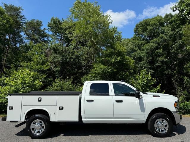 new 2024 Ram 2500 car, priced at $69,975