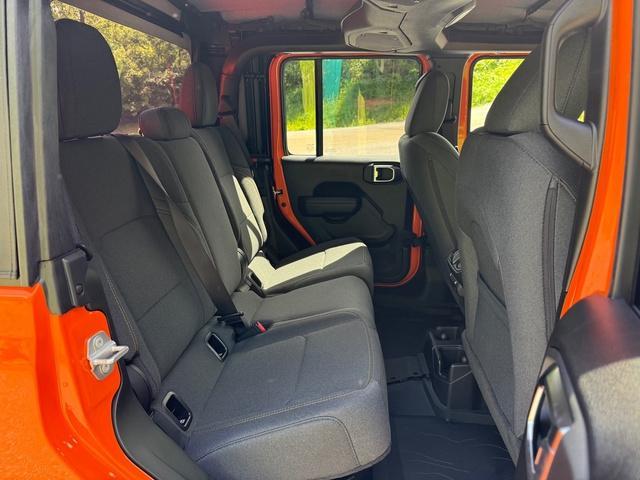 new 2025 Jeep Gladiator car, priced at $44,554