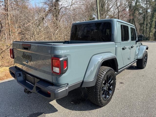 new 2025 Jeep Gladiator car, priced at $42,999