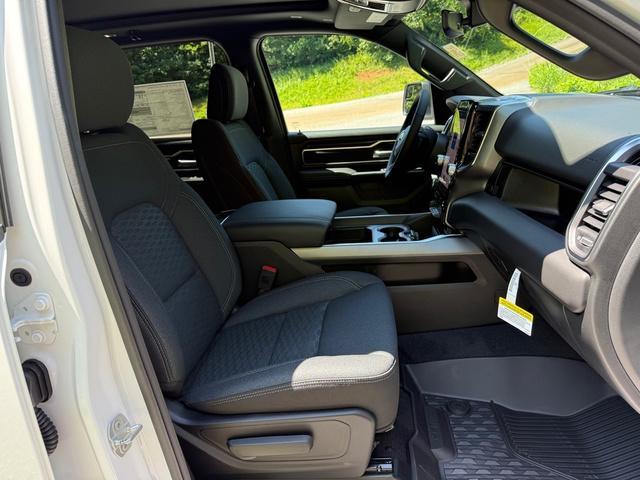 new 2025 Ram 1500 car, priced at $53,692