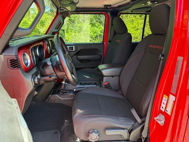 used 2019 Jeep Wrangler Unlimited car, priced at $31,999