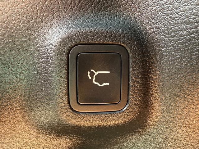 used 2024 Jeep Compass car, priced at $26,999