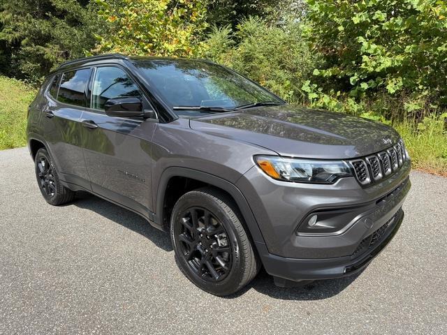 used 2024 Jeep Compass car, priced at $26,999