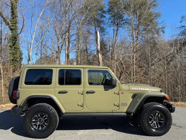 new 2025 Jeep Wrangler car, priced at $66,653