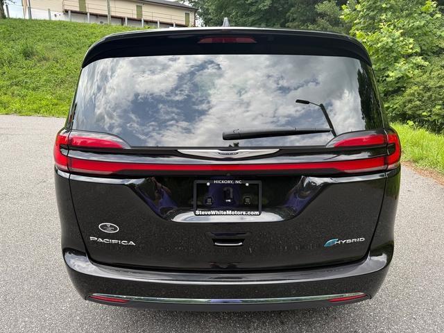 used 2024 Chrysler Pacifica Hybrid car, priced at $29,499