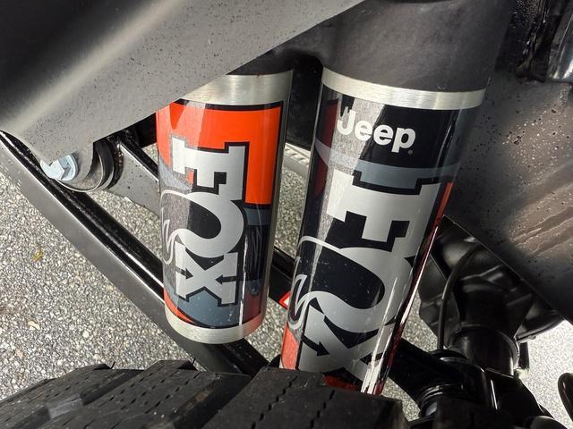 new 2025 Jeep Gladiator car, priced at $49,490