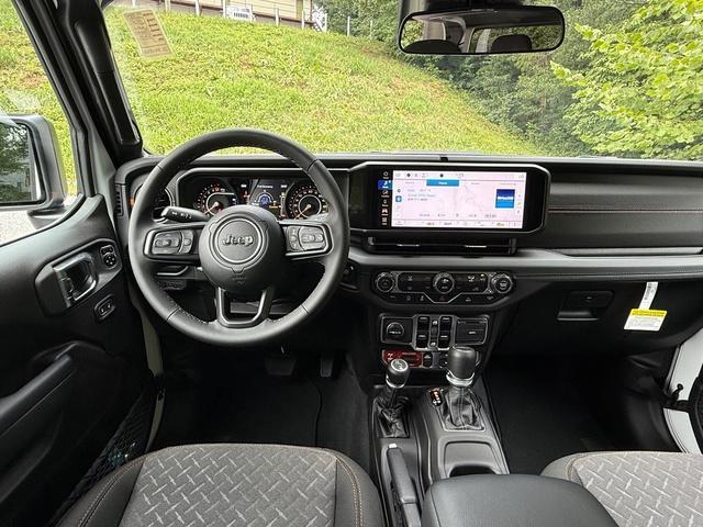 new 2025 Jeep Gladiator car, priced at $49,490