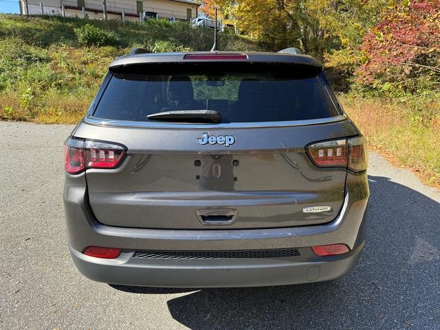 used 2022 Jeep Compass car, priced at $22,999