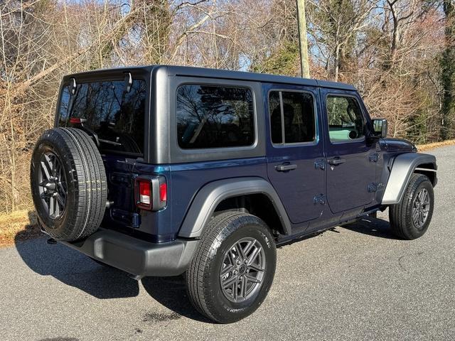 new 2025 Jeep Wrangler car, priced at $46,999