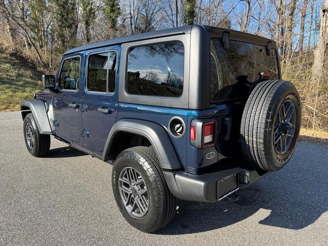 new 2025 Jeep Wrangler car, priced at $46,999