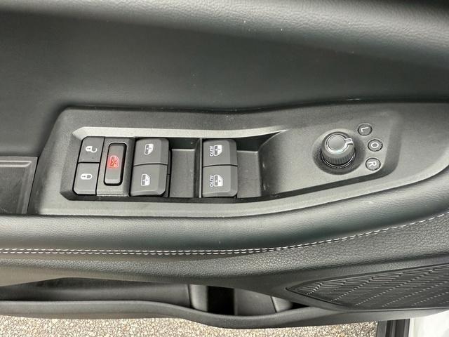 used 2025 Jeep Grand Cherokee L car, priced at $36,999