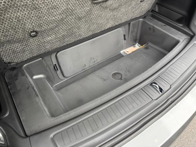 used 2025 Jeep Grand Cherokee L car, priced at $36,999