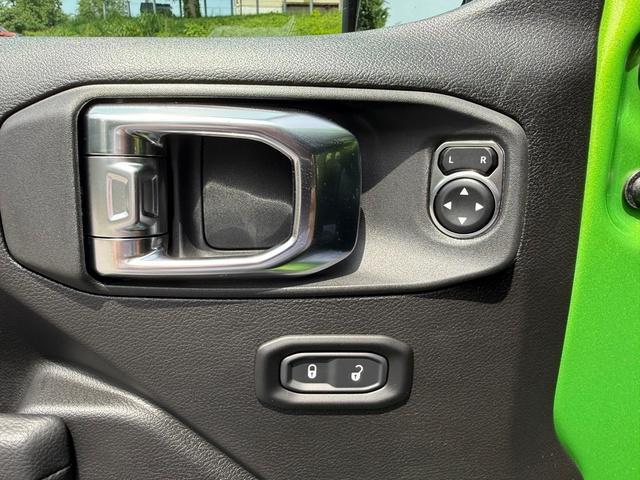 new 2025 Jeep Wrangler car, priced at $36,998