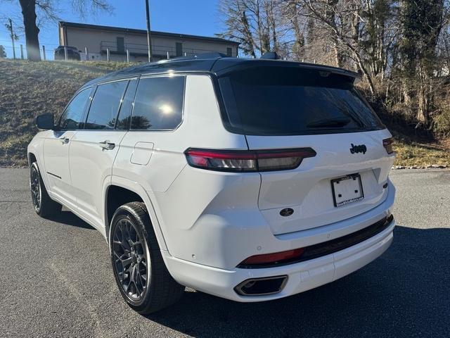 new 2025 Jeep Grand Cherokee L car, priced at $69,826
