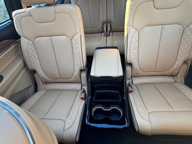 new 2025 Jeep Grand Cherokee L car, priced at $69,826