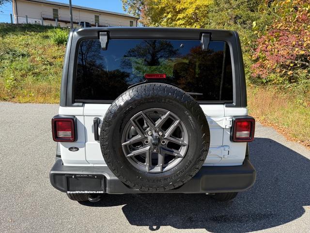 new 2026 Jeep Wrangler car, priced at $42,999