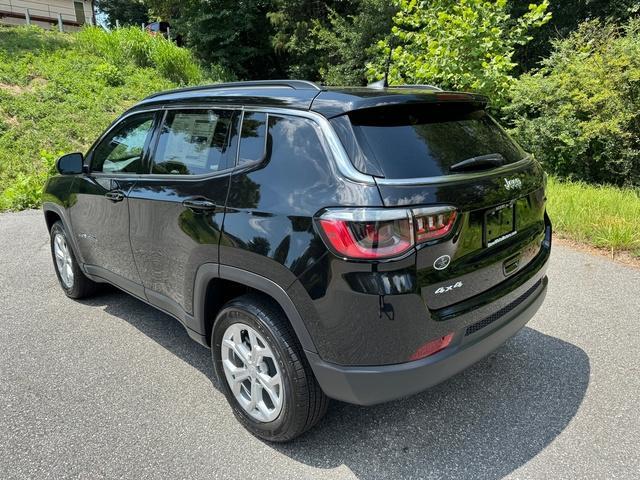 new 2024 Jeep Compass car, priced at $31,590