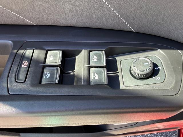 used 2023 Volkswagen Atlas Cross Sport car, priced at $31,999