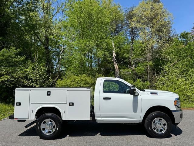 new 2024 Ram 3500 car, priced at $61,999