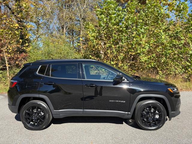 new 2026 Jeep Compass car, priced at $29,999