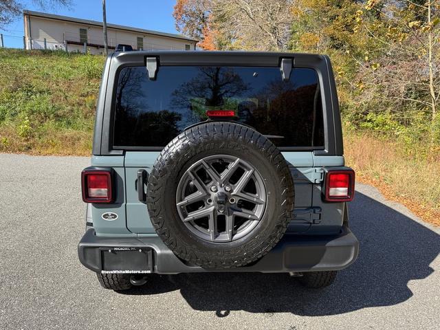 new 2026 Jeep Wrangler car, priced at $46,890