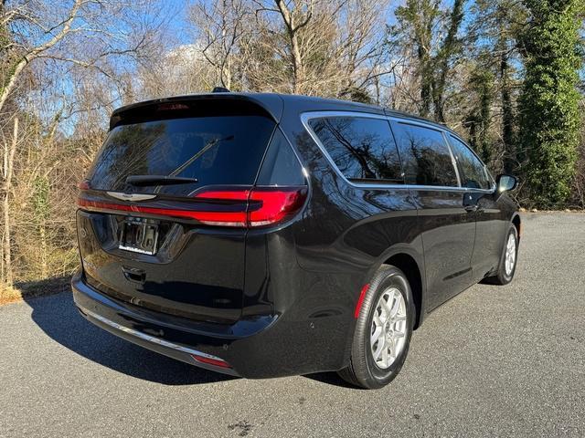 new 2025 Chrysler Pacifica car, priced at $41,999