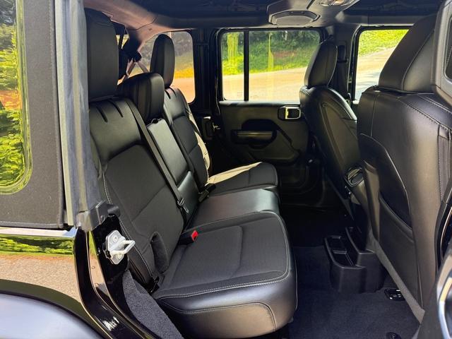 used 2021 Jeep Wrangler Unlimited car, priced at $33,999