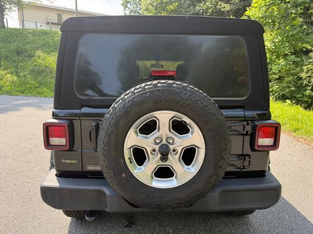 used 2021 Jeep Wrangler Unlimited car, priced at $27,999