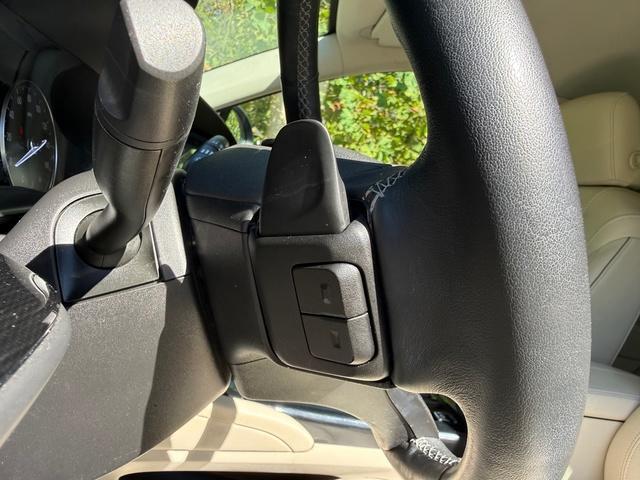 used 2021 Buick Envision car, priced at $24,999