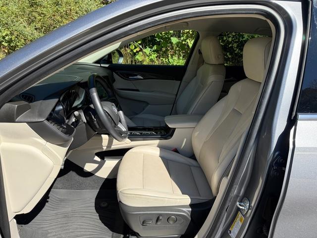 used 2021 Buick Envision car, priced at $24,999