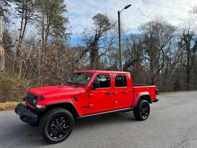 new 2025 Jeep Gladiator car, priced at $42,590