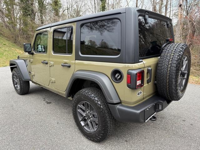 new 2025 Jeep Wrangler car, priced at $46,990