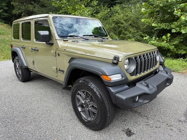 new 2025 Jeep Wrangler car, priced at $47,490