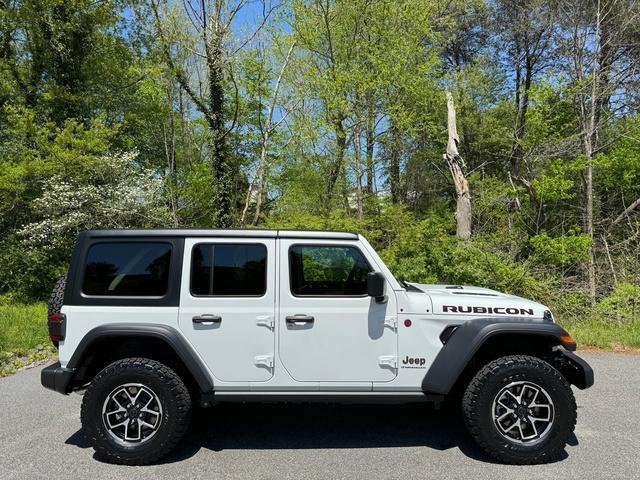 new 2024 Jeep Wrangler car, priced at $57,590