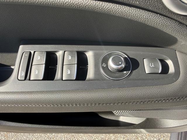 used 2022 Alfa Romeo Stelvio car, priced at $25,999