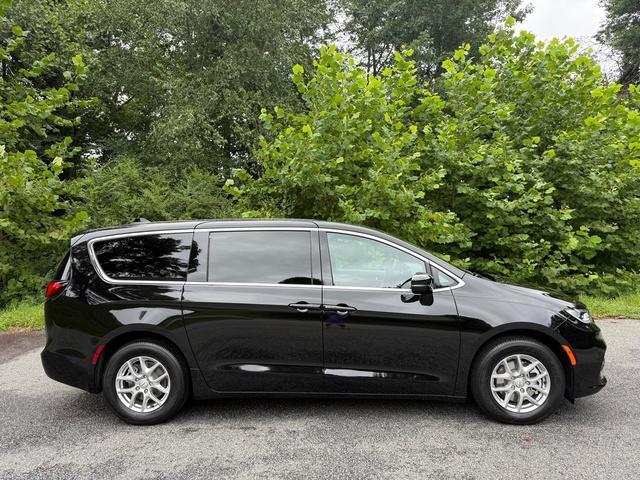 new 2026 Chrysler Pacifica car, priced at $37,999