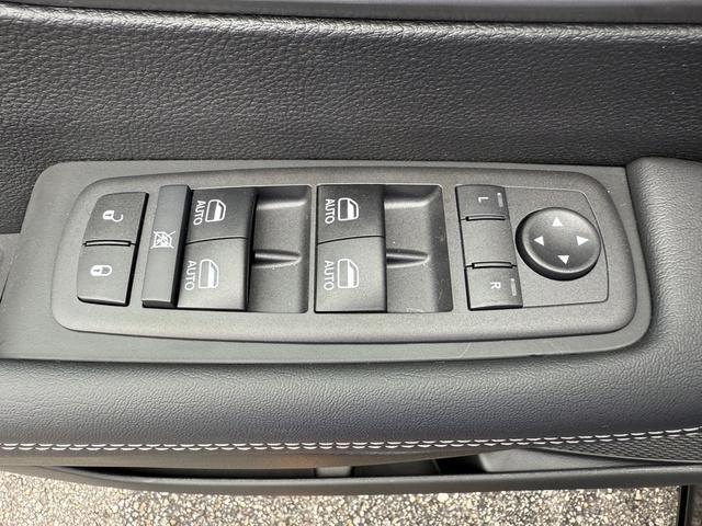 new 2026 Chrysler Pacifica car, priced at $37,999