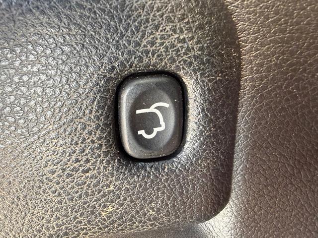 used 2021 Jeep Grand Cherokee car, priced at $21,999