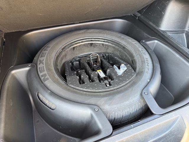 used 2021 Jeep Grand Cherokee car, priced at $21,999